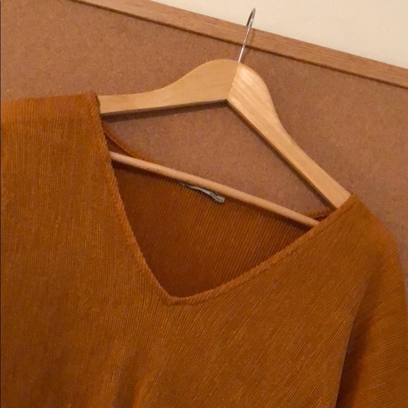 Blouse - Picture 3 of 4